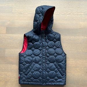 Tommy Hilfiger Navy Blue with Red lining, size M